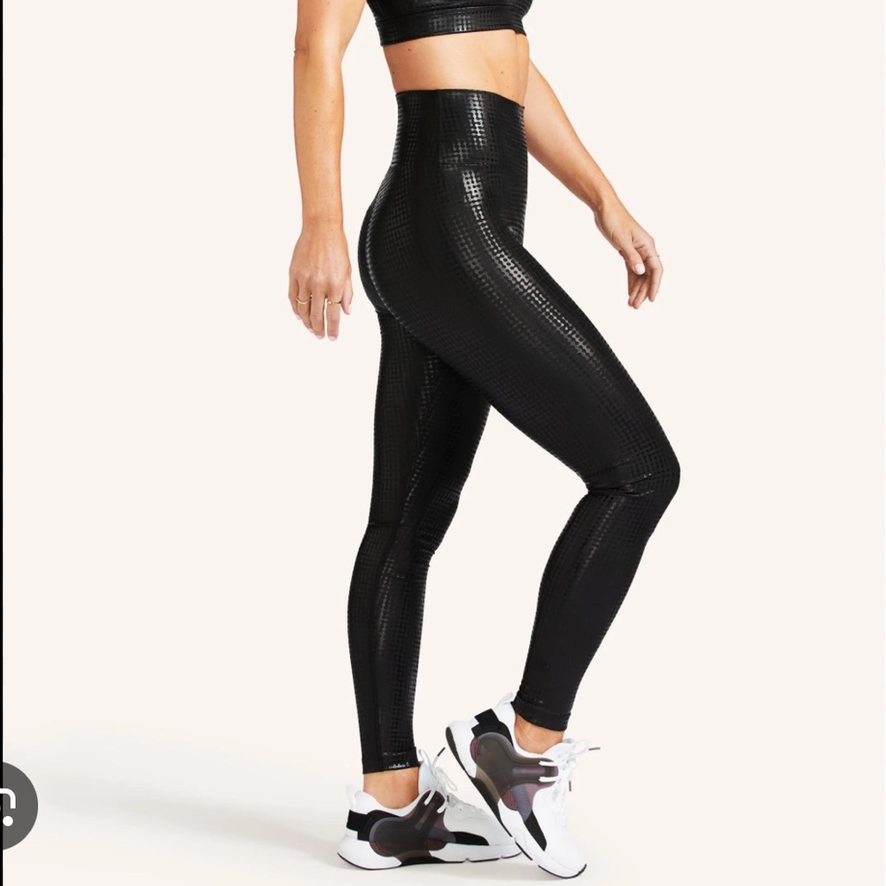 Peloton Show Up Digital Foil Legging